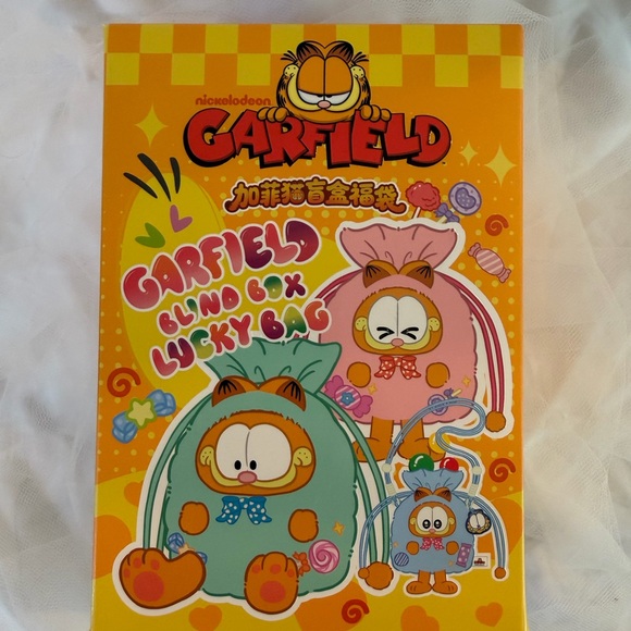Garfield Blind Box Lucky Bag Plush Crossbody Bag - Picture 7 of 10